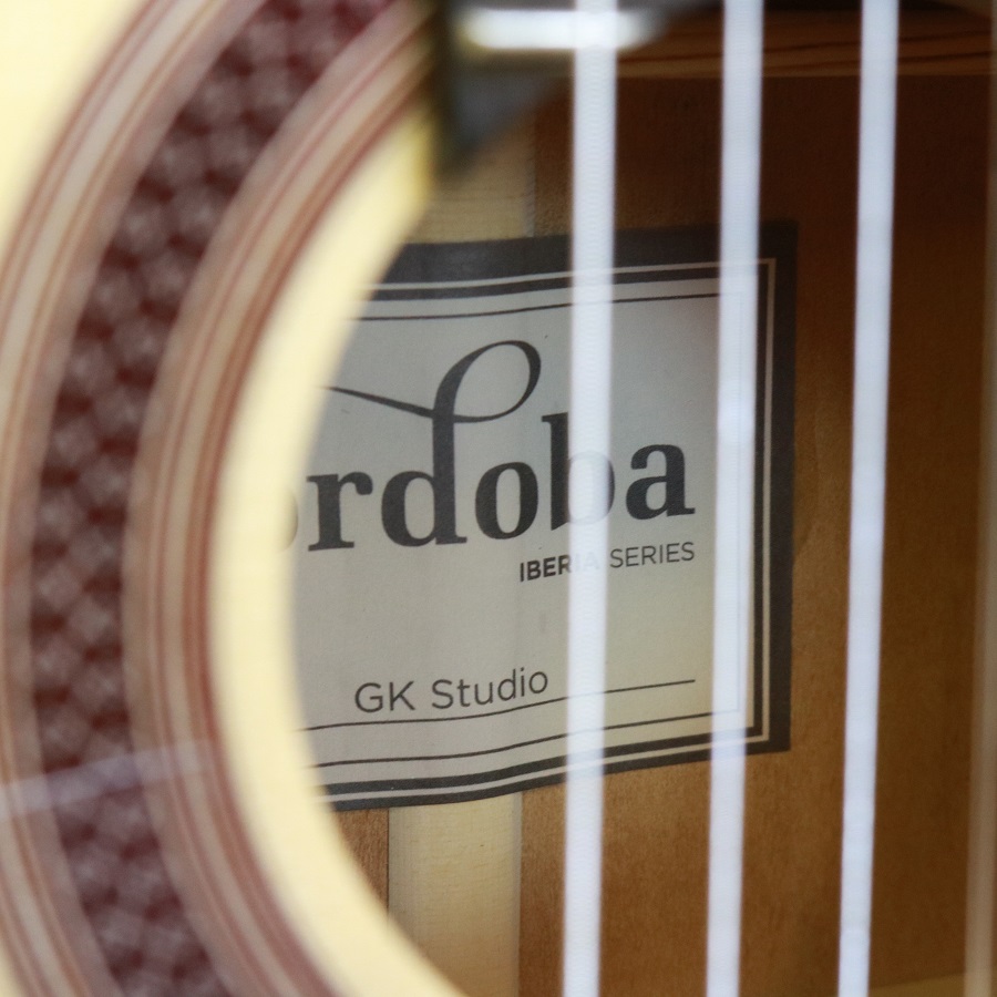 Guitar Cordoba GK Studio