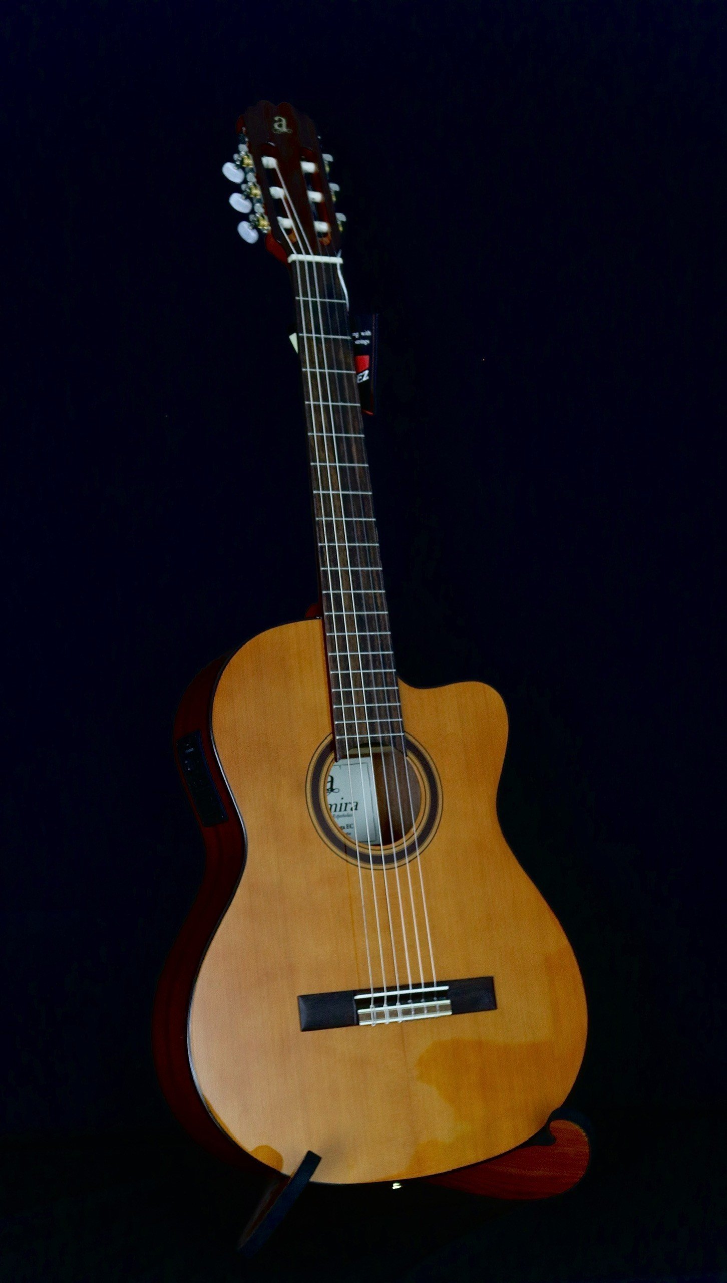 Guitar Amira Malaga 